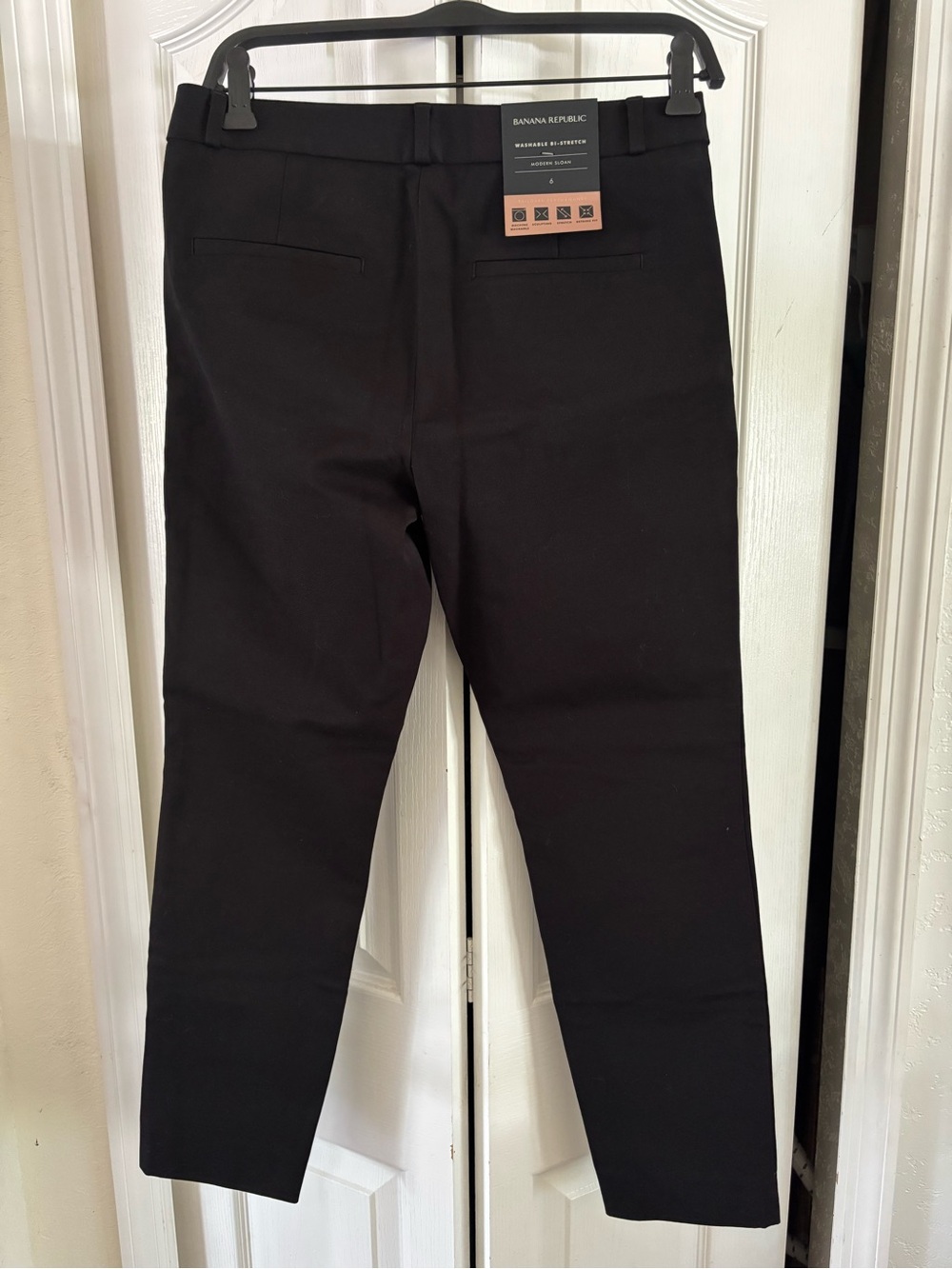 Banana Republic Sloan Slim Straight Crop Pants, Black, Size 6, Tailored Trousers - Picture 3 of 10